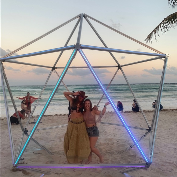 Meet your Posher, Michele - Picture 1 of 3